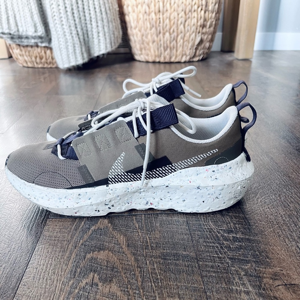 Men’s Nike Crater Impact Sneakers size 8.5